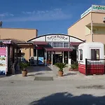 Sayanora 3* Side