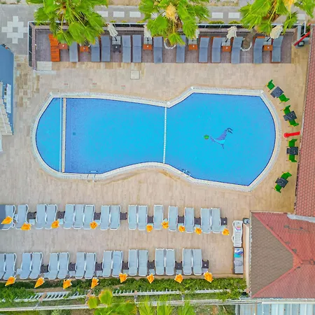 Hotel Sayanora 3*