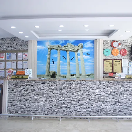 Sayanora Hotel