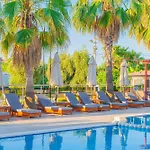 Ξενοδοχείο Sayanora 3*