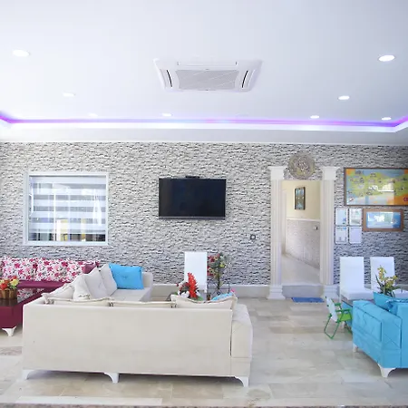 Sayanora Hotel Sidé